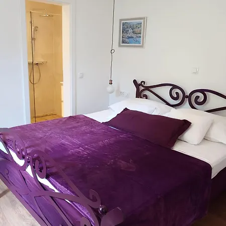 Apartment Seaside Solta *