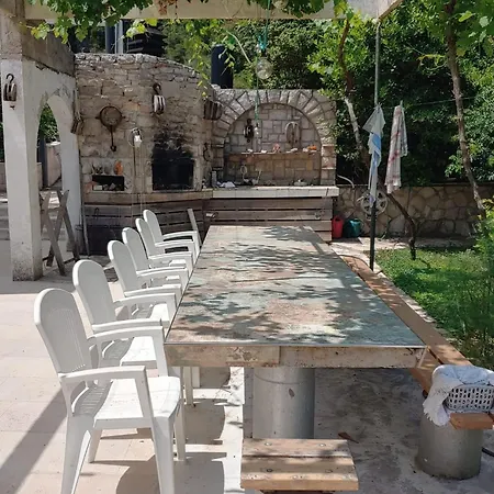 Apartment Seaside Solta
